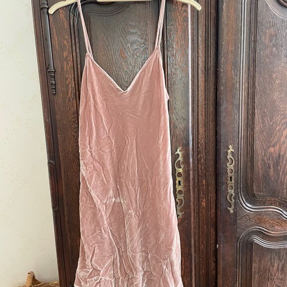 Reformation Pink Velvet Mini Slip Dress Size Small - Picture 1 of 3
